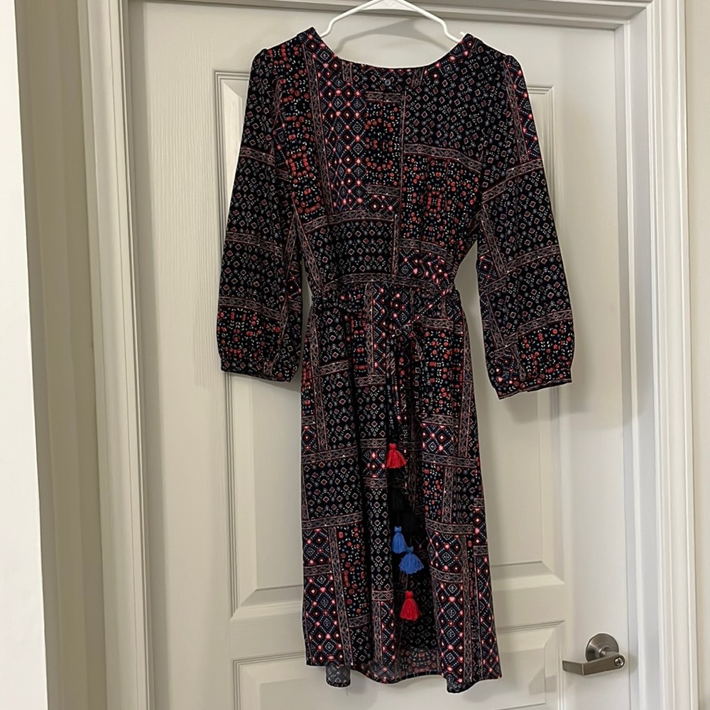 NWOT Loft Boho-Chic Long-Sleeved Tassel Dress, Women’s Size M, Black Pattern